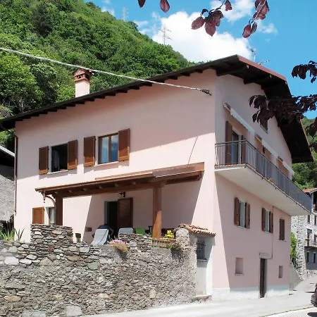 Apartment Casa Artis 249s